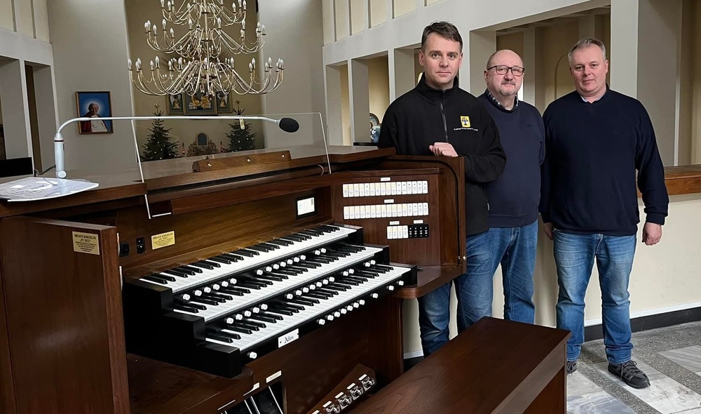 PKMuz.pl oficjalny dystrybutor firmy Allen Organs oraz Content Organs